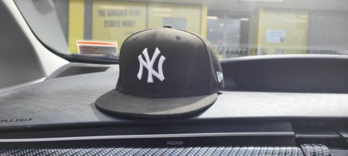 It&#039;s one of those days... https://t.co/nEr8PPs5hh<a href="/tag/stream"class="tags"><span>&#35;stream</span></a><a href="/tag/twitch"class="tags"><span>&#35;twitch</span></a><a href="/tag/bizzypixel"class="tags"><span>&#35;bizzypixel</span></a>