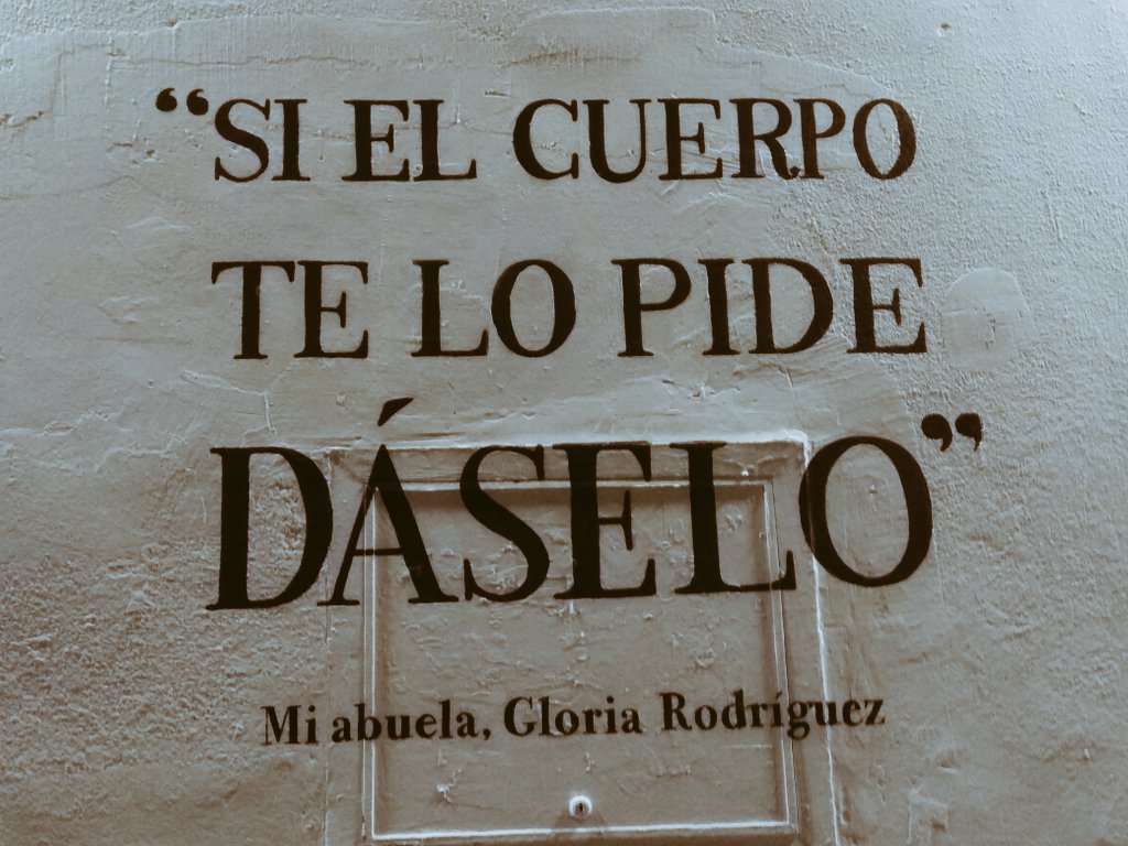 ¡Vamosssssssss a ello! 
🎉🍻🌜 <a href="/barlagloria/">bar la gloria</a>