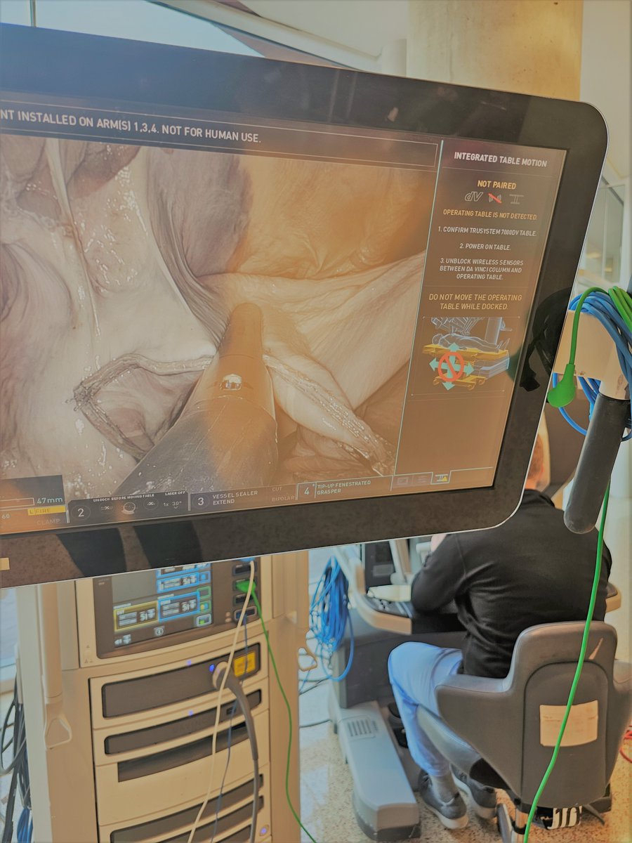 Successful Robotic Surgery Week for <a href="/UCincySurg/">UC General Surgery</a> residents! Thanks to <a href="/IntuitiveSurg/">Intuitive</a> for bringing their DaVinci training robots🤖.  Residents honed skills on KindHeart real-tissue models. ✅inguinal hernias ✅ventral hernias ✅chole ✅sleeve gastrectomy ✅right colectomy ✅LAR