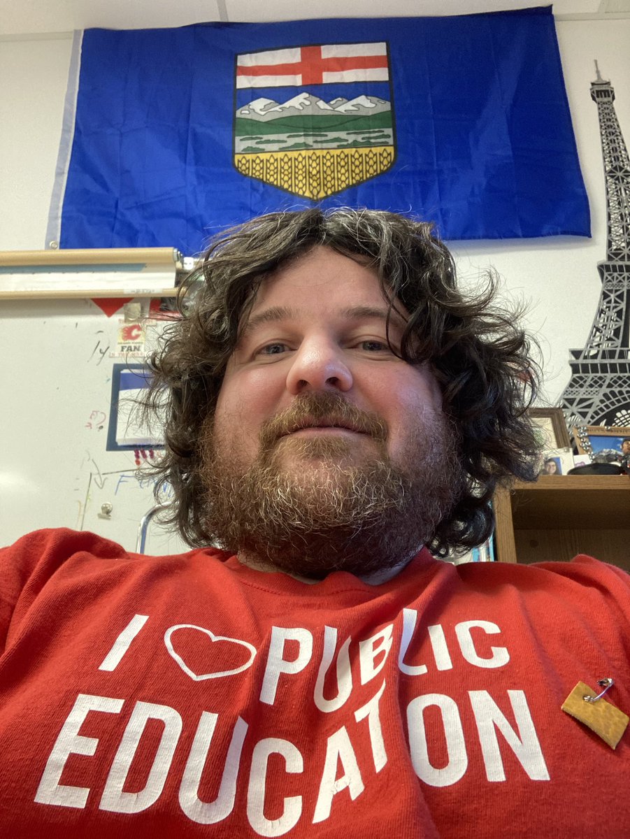 Yes I’m a proud @albertateachers member who is proud of AB. BUT this pension grab is just as foolish & costly as your forced grab of my other pension @ATRFPension to AimCo. @Alberta_UCP scrap weighted moving average,consult teachers on curriculum & #HandsOffMyCPP #RedforEdAB