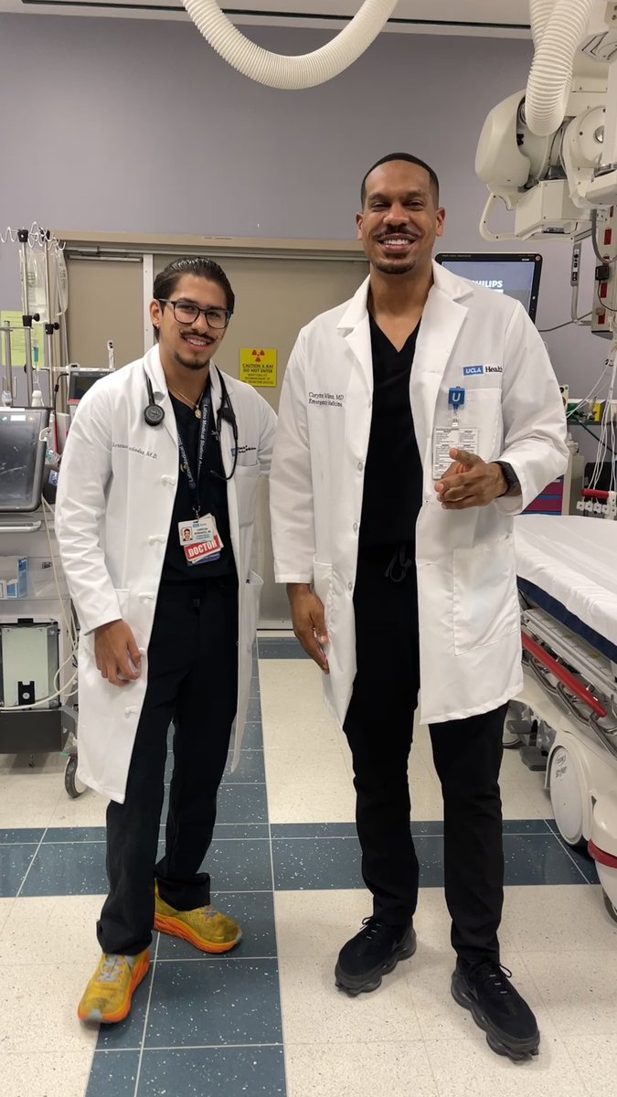 Fridays in the ED <a href="/UCLAEMRes/">UCLA (RR/OV) EM Residency</a> with <a href="/El_DocChristian/">Christian Hernandez, MD</a> (he said this was the first time he wore his white coat in 3 years lol)