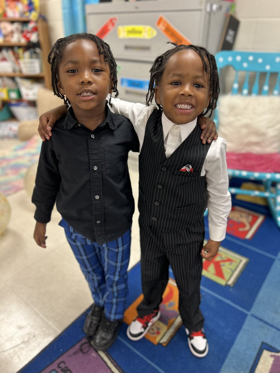 MandyBCollins's tweet photo. ABC Fashion Show in Kindergarten today! @BCESMustangCity @FCPSchoolsTN #abcbootcamp #fashionshow #kindergarten https://t.co/3ouX8j56CN