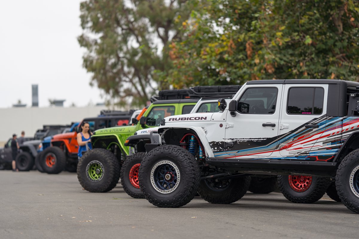 RebelOffRoad's tweet photo. Some photos from this weekends Jeeps and Java #jeep #jeepsandjava #offroad #gladiator #wrangler #overland #SoCal @Jeep https://t.co/tBUnGd9Hjc