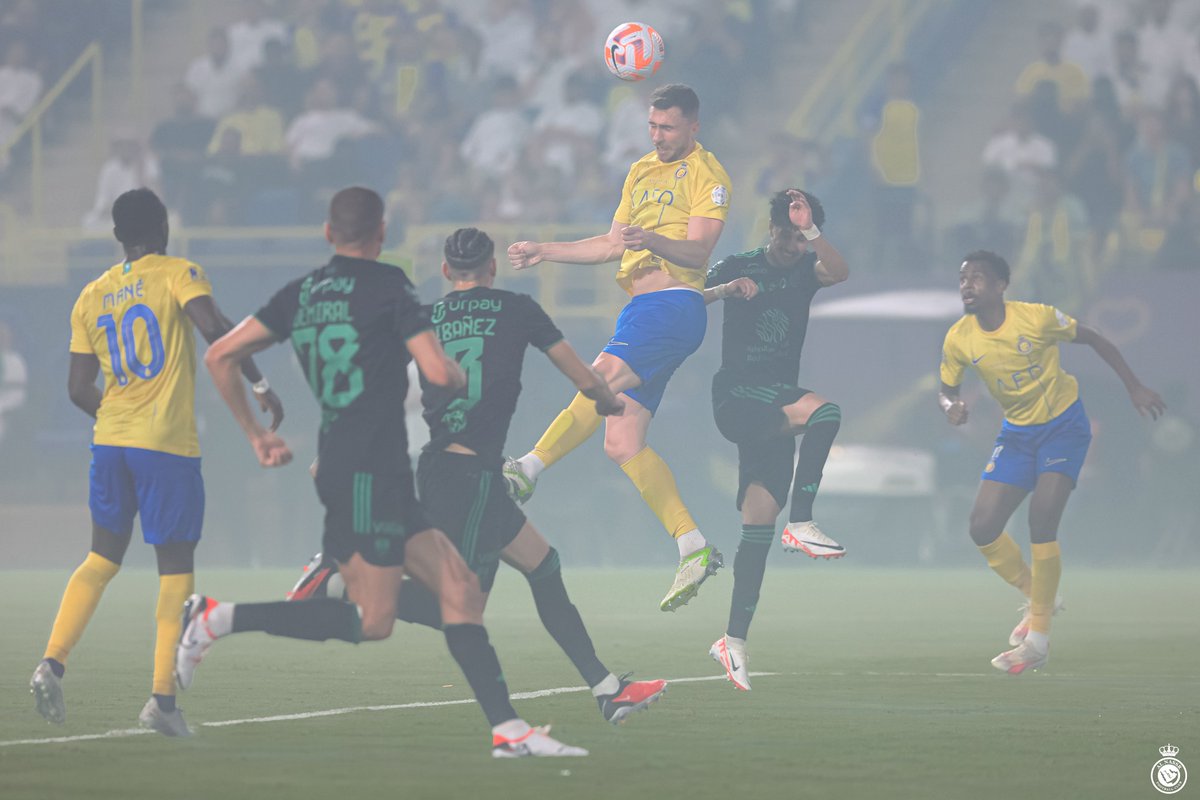 AlNassrFC's tweet photo. الثعبـــان يلـــدغ 🐍
والجماهير تفرح 🤩
#النصر_الاهلي⁩ | ⁦#AlNassrAlAhli⁩
⁧#نحلم_ونحقق https://t.co/NVEURZLaLB