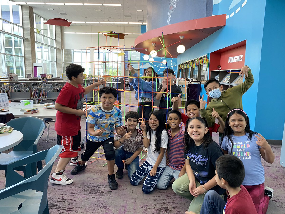 Teamwork makes the dream work . ⭐️ We love our library days 📖