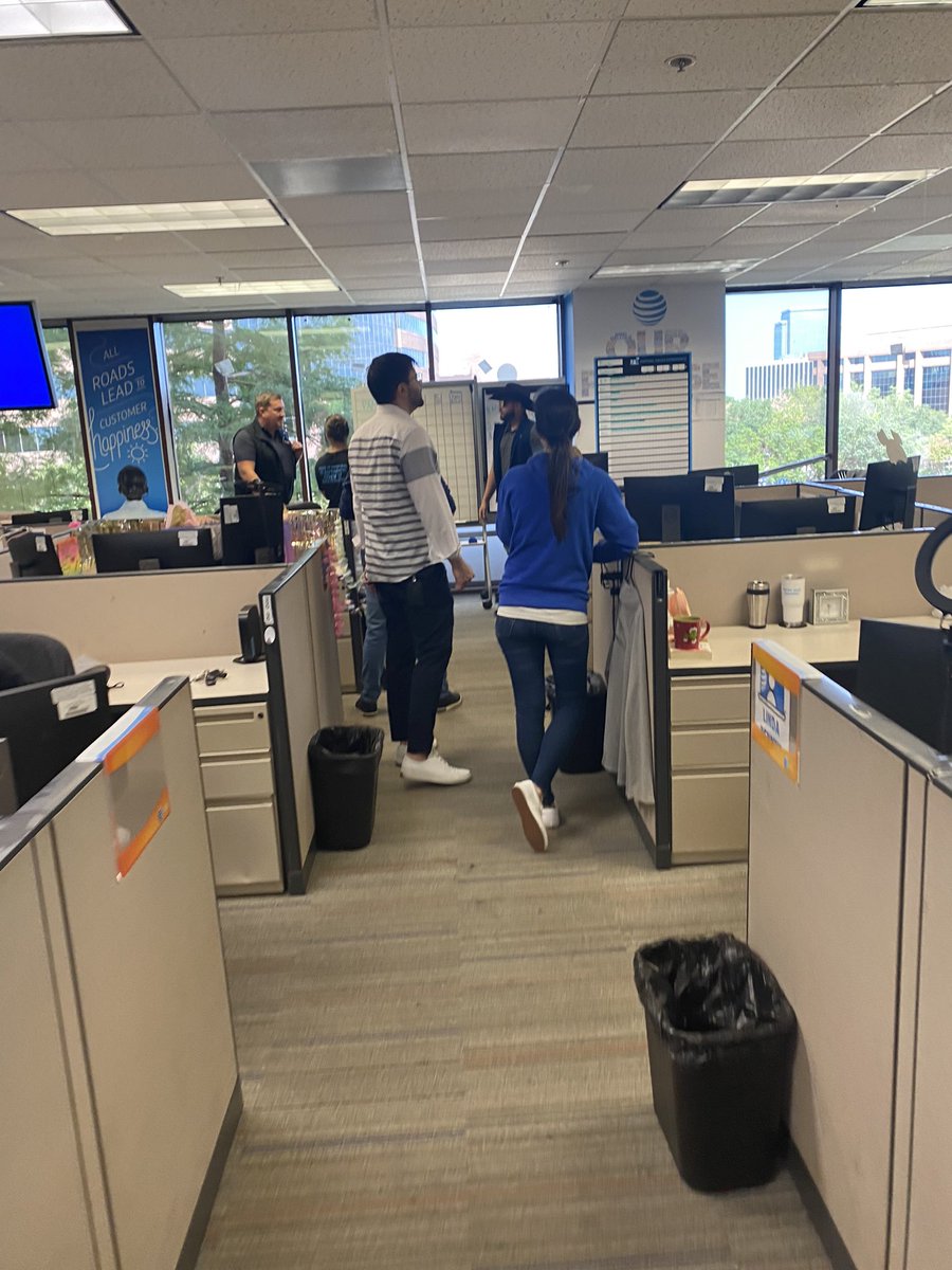 Virtual Sales Experience tweet media