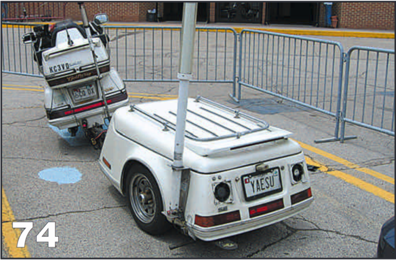 cqcqcqdx's tweet image. Spotted out front Hara Arena Dayton
KC3VO Motorcycle 1,500 watts on HF/6meters, and 350 watts on 2meters, with 225 watts on 432mhz, all modes, all bands.