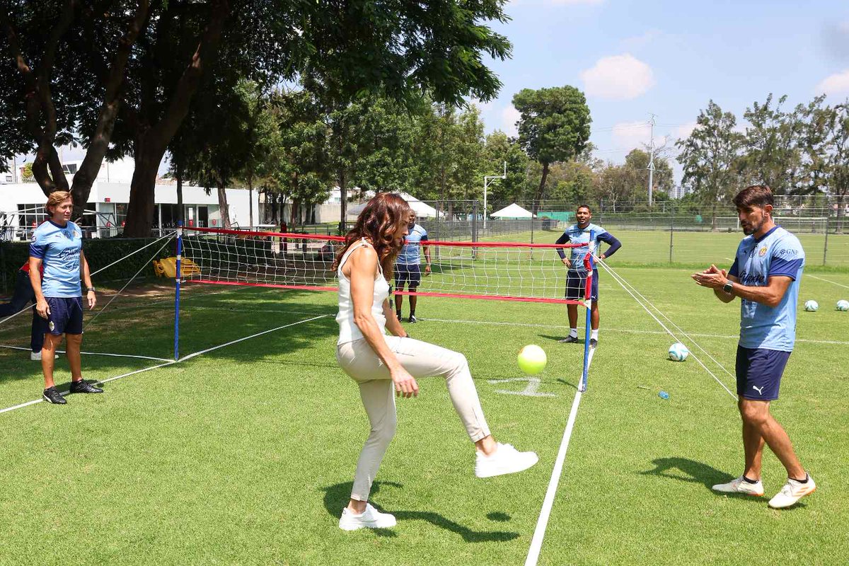 VPaunovic tweet media