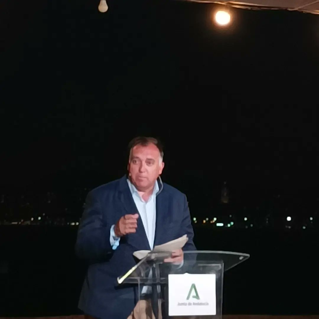 AABPresidente's tweet photo. La Asociación Andaluza de Bibliotecarios, @asociacionbibli acompañando al Centro Andaluz de las Letras en su 25 aniversario
#FestiCAL https://t.co/tXQbky2xoX