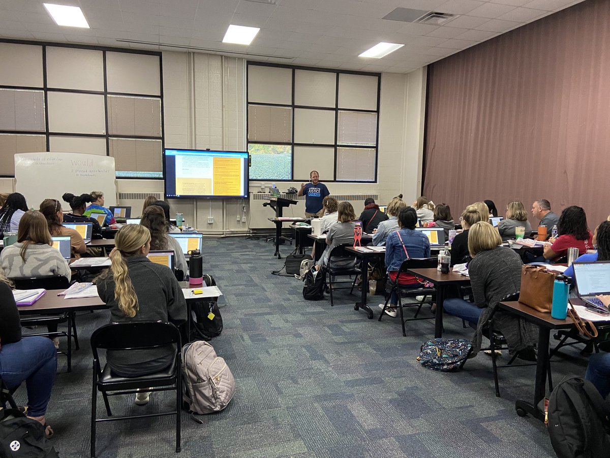 SorforMore's tweet image. Wrapping up an amazing week of training by working with @MariettaCitySch teachers on phonics and fluency instruction! It was a full house right before their fall break! Happy Fall Break, @MariettaCitySch ! 🍁🍂 @CoxCampus #literacyandjusticeforall