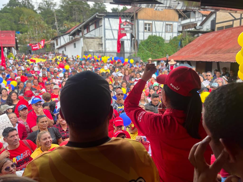 Nicolás Maduro tweet media