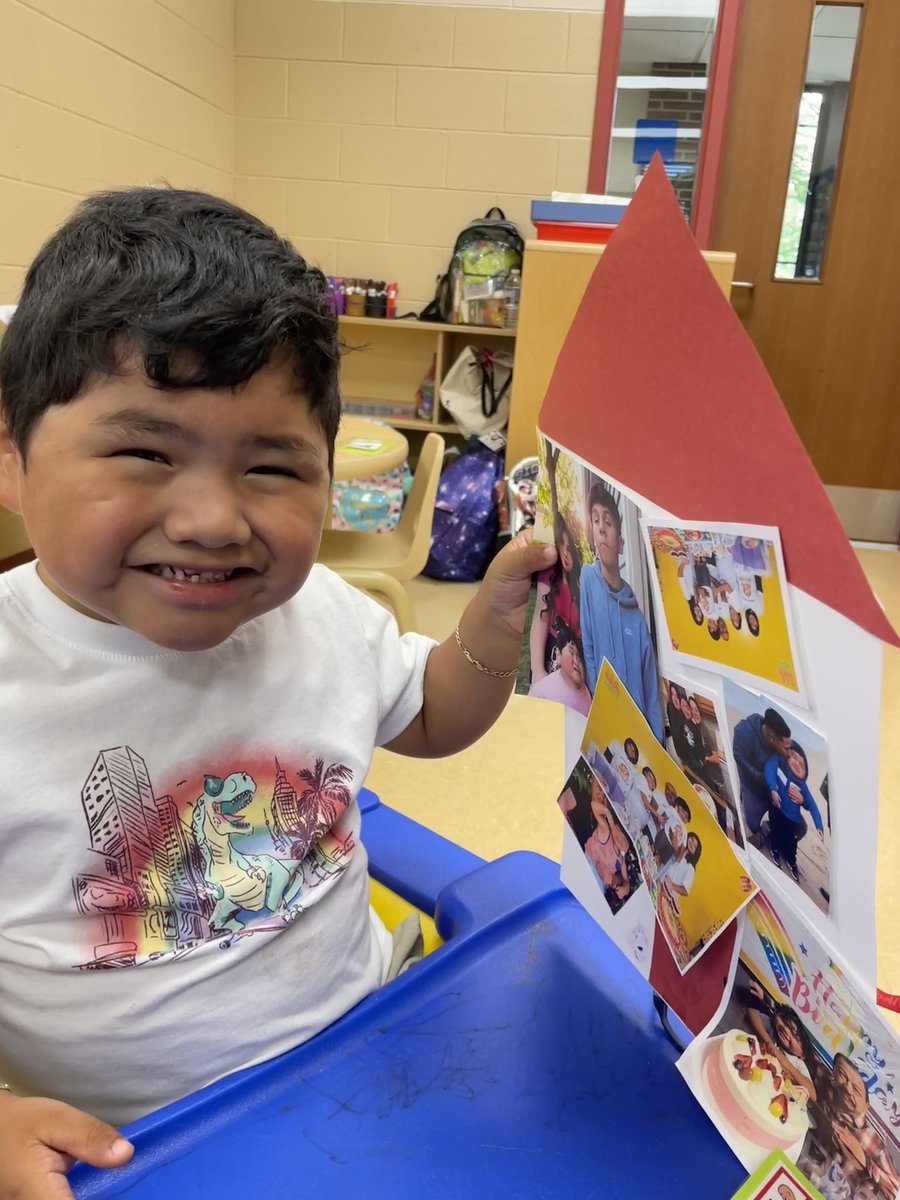 GuzinKaptanILP's tweet photo. We loved decorating our houses today 🥰🏡
#112leads https://t.co/F2nkZXRZ7H