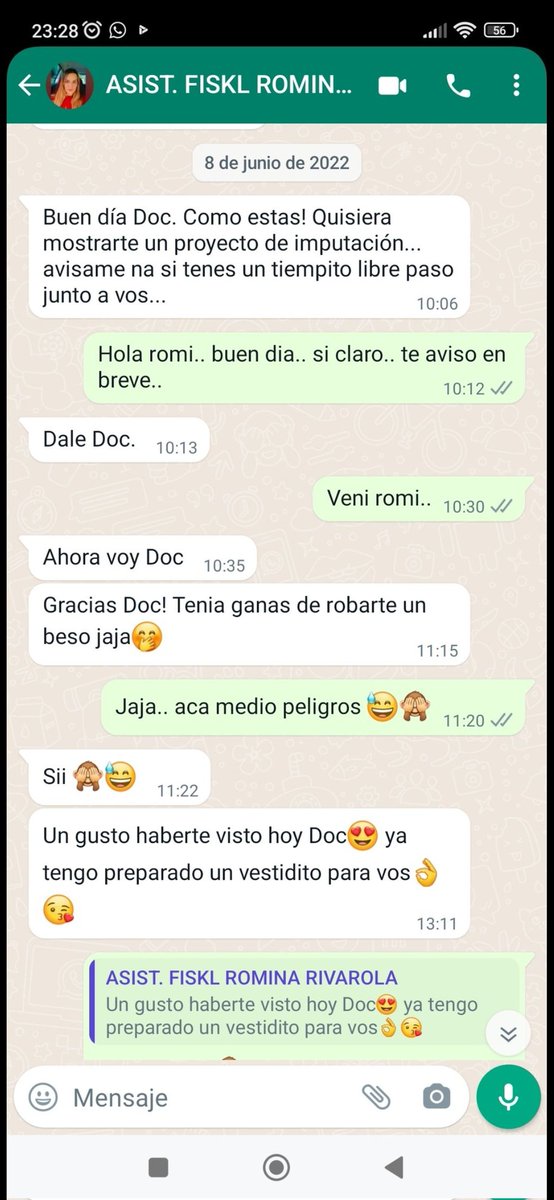 MrBrincadeira's tweet photo. 1 Muchachos, no borren sus chats, mejor una puteada de lapa que terminar imputado con prisión preventiva.
2 Ustedes también quieren ver el vestidito? https://t.co/Wdava5UxkY