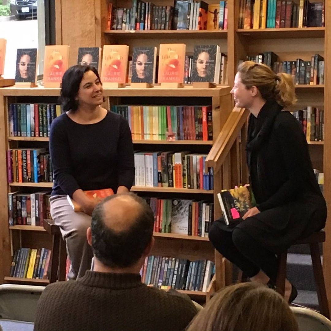 Island Books tweet media