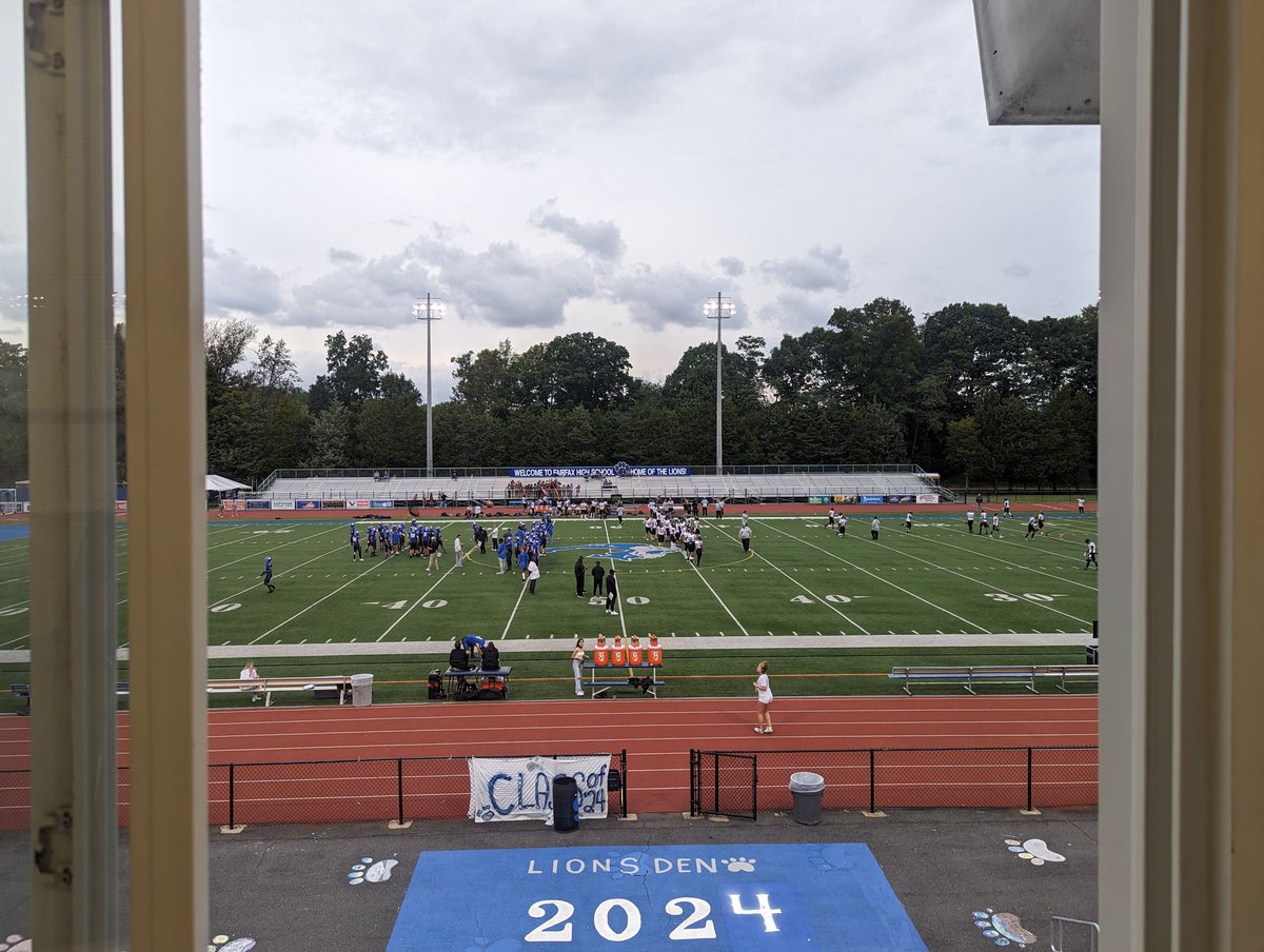 Laura Rotella tweet media