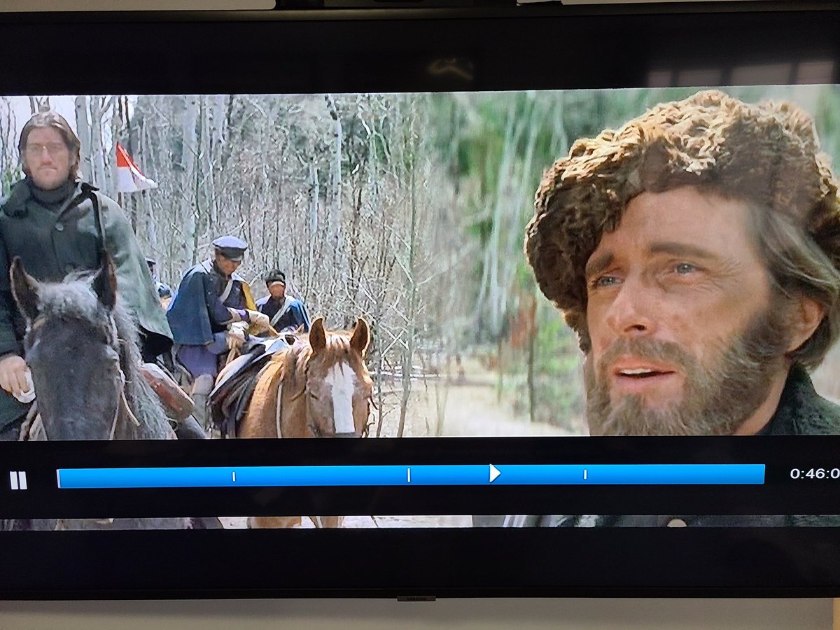 midnightVHS's tweet photo. Rather jarring #splitdiopter shot in Jeremiah Johnson (1972). Maybe not seen in previous pan/scan viewings
@VideoArchives https://t.co/lCodLvjfBh