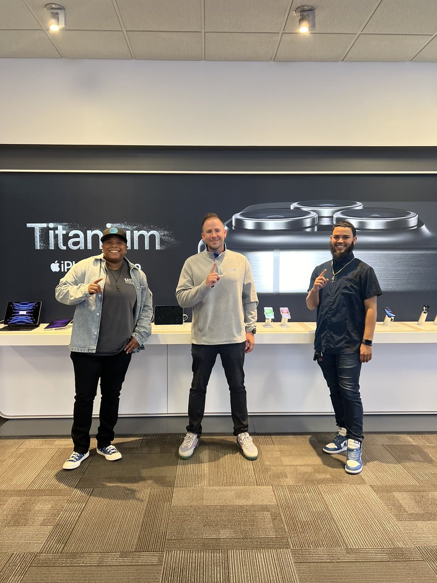 Laeeqa Collins - Pressley (@laeeqacpressley) on Twitter photo What a great launch day! Shoutout to <a href="/Dennis_Wooo/">Dennis Mercedes</a> for hustling with me all day. And special thanks <a href="/dan_young_22/">Dan Young ™️</a> for the support and motivation. Number 1 here we come! What a great launch day! Shoutout to <a href="/Dennis_Wooo/">Dennis Mercedes</a> for hustling with me all day. And special thanks <a href="/dan_young_22/">Dan Young ™️</a> for the support and motivation. Number 1 here we come!