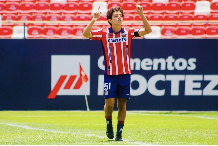 INCANSABLE 🫡

100% de los minutos disputados para el capitán y pulmón del <a href="/AtletideSanLuis/">Atlético de San Luis</a> SUB 18, sublíder general de la categoría. 
¡Enorme César Ayón!

#Box2BoxTalent