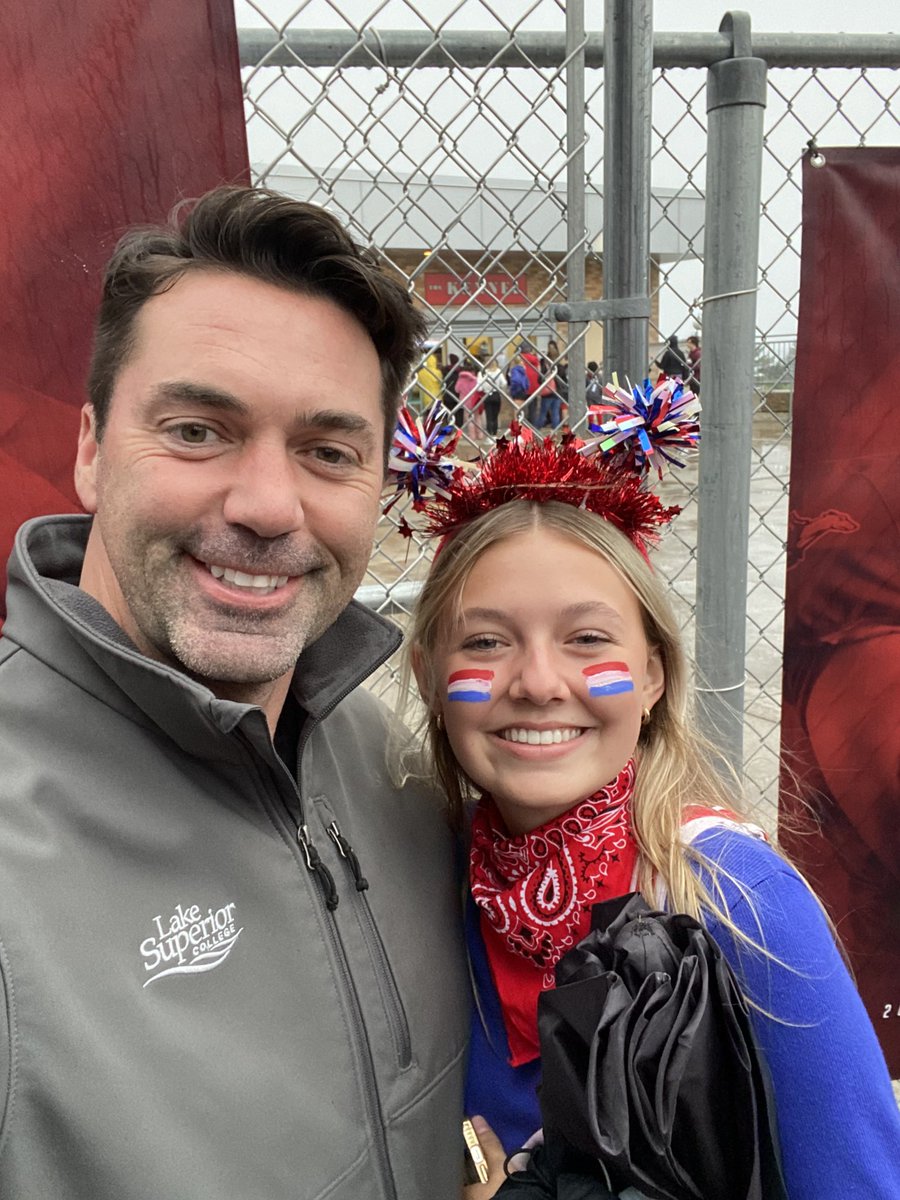DanielFanning's tweet photo. Friday night lights, and rain drops! Big crosstown rivalry game, Denfeld at East. East has the advantage because they have the best bleacher captain ever! Go Greyhounds! (Most importantly just hope everyone behaves themselves and remembers we’re all Duluthians! 😉) #dadtext https://t.co/3btKHTK2LU