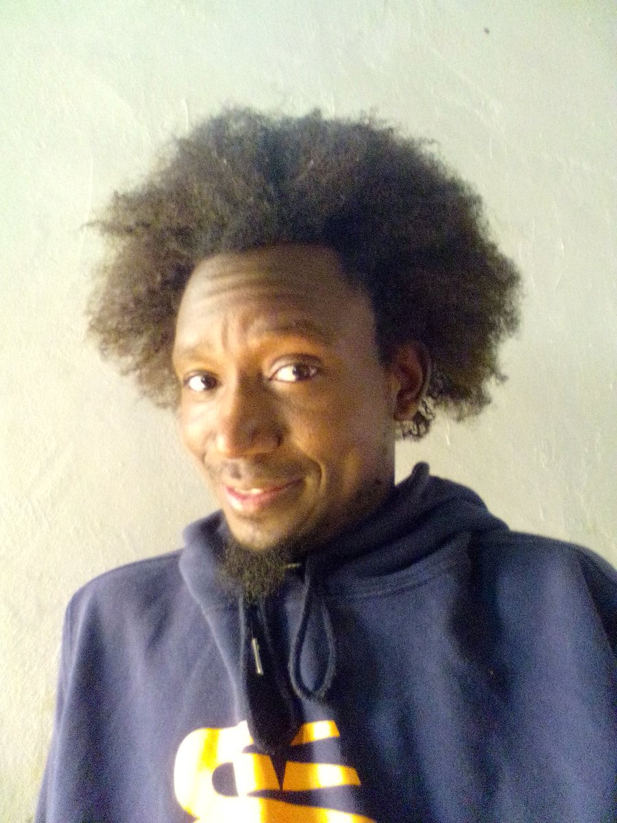 Oi_Musicalista's tweet photo. #HurrahMusicalister
I love the Music @Kluduro with all ma mind and heart because the creativity connect me spiritually!
I'll thank always each @Musicalister 
Meantime c'mon support ma career as a lyricist and musical arranger meanwhile I'm concomitantly an independent @Kludurista https://t.co/dEqtaTB7TF
