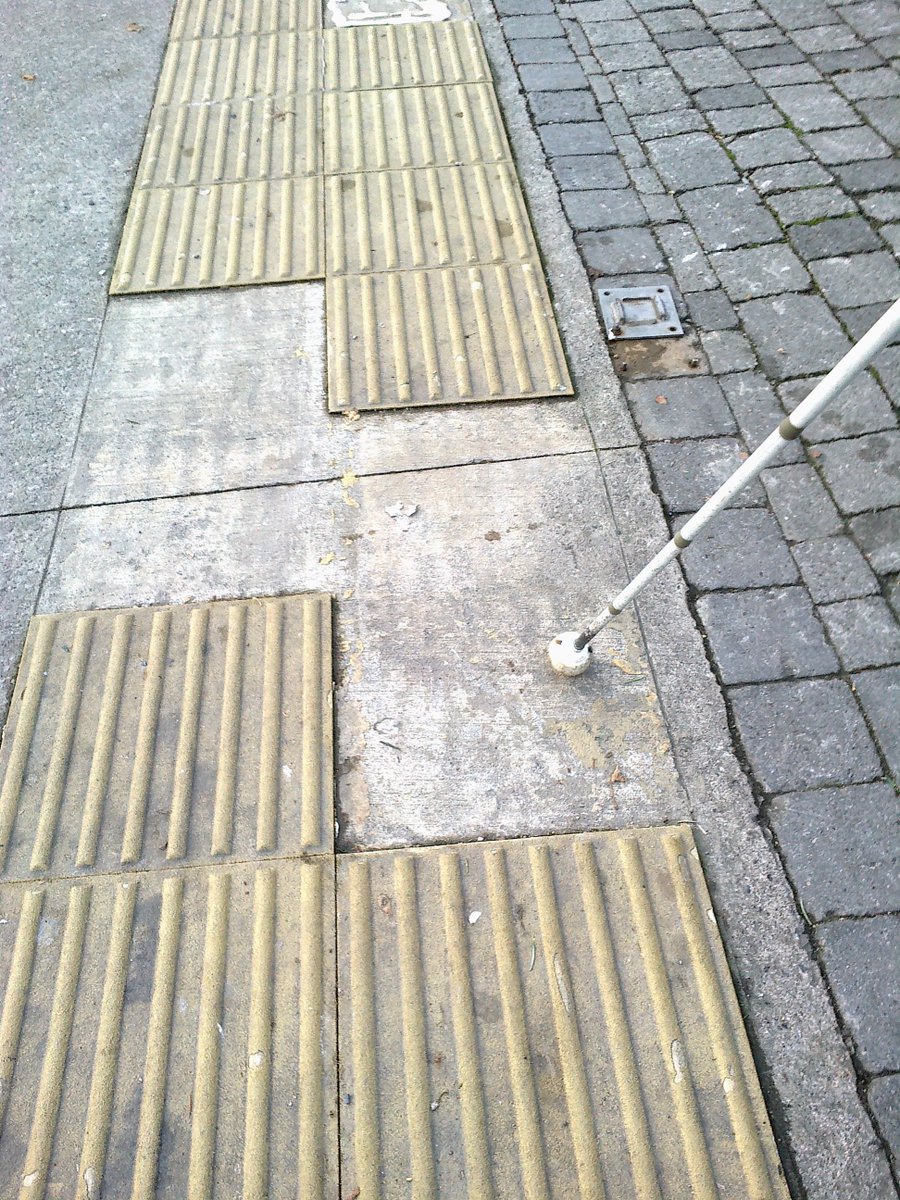 The original surface mounted tactile guidance paving from 2007 for #blind pedestrians on Prospect & Whitworth Road, Dublin 9 had deteriorated & was replaced by @DubCityCouncil in summer 2022. With many tiles now missing, it is difficult to #makeWayDay #ActiveTravel #MakeWayDay23
