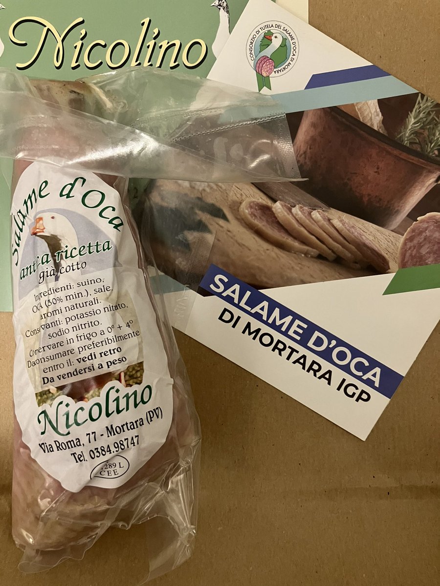 cappellini_c's tweet image. Grazie al Circolo Culturale Lomellino #Mortara per la bella serata e per questo secondo premio a una delle mie poesie a cui sono più affezionata: #SanMartino 😊