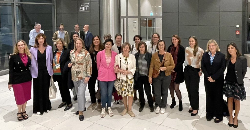 Women faculty #SLDSummit once again together in #Praha! @EASLnews @my_ueg #WomeninGI @ESP_Pathology @uoaofficial @EASLedu @newcastle