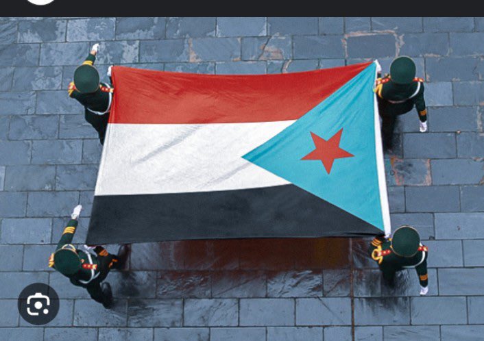 اذا كان الحوثيون واثقون من قدراتهم الالهية والصاروخية الايرانية فإننا نتحداهم ان يحصلوا على شبر واحد من قواتنا الجنوبية العربية البطلة . 

ايها الحوثيون : انتزعوا شبر واحد من رجال النصر وحينها تحدثوا عن خطنا الاحمر المقدس بالدماء والتضحيات . 

عدن هي روح كل جنوبي افتديناها