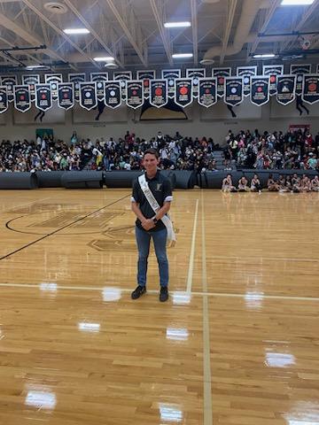 Foster High School (@fosterhsnews) on Twitter photo Homecoming Teachers! #ProtectTheNest <a href="/TeachNellie/">Mrs. Farmer MEd</a> <a href="/FosterBand01/">Foster Band & Guard</a> Homecoming Teachers! #ProtectTheNest <a href="/TeachNellie/">Mrs. Farmer MEd</a> <a href="/FosterBand01/">Foster Band & Guard</a>