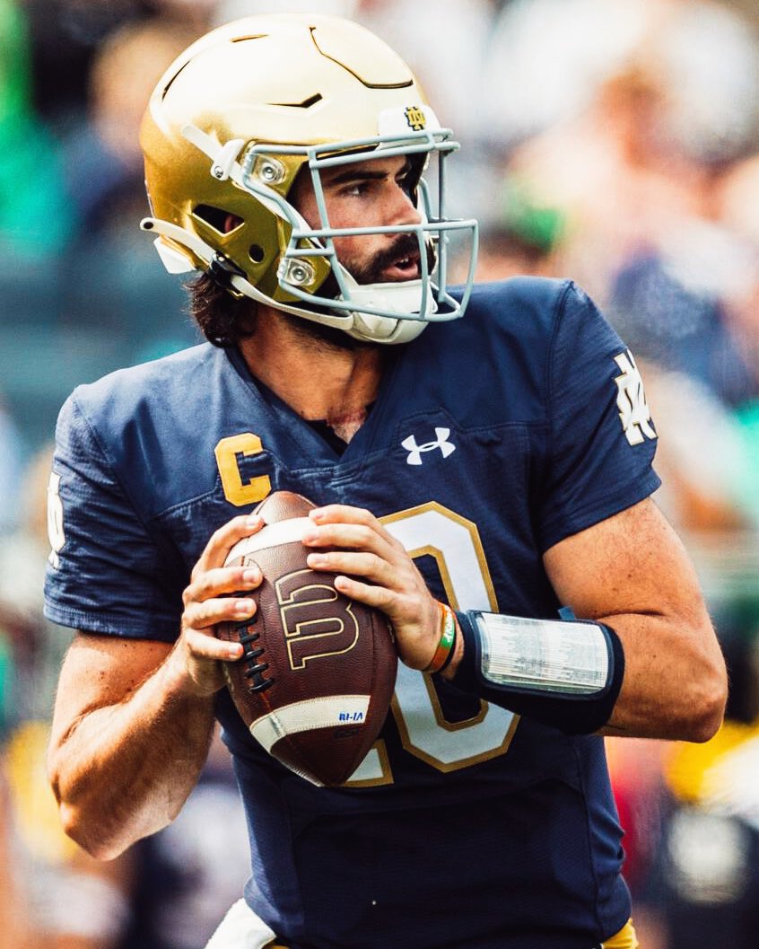 JoePompliano's tweet photo. The cheapest ticket for tomorrow's Notre Dame vs. Ohio State game is currently at $879 on @TickPick.

Prices have increased 35% over the last 24 hours and tickets are now 6x more expensive than the get-in price for last year’s national championship game ($150).

That’s insane 🤯 https://t.co/dyLNwoChmt