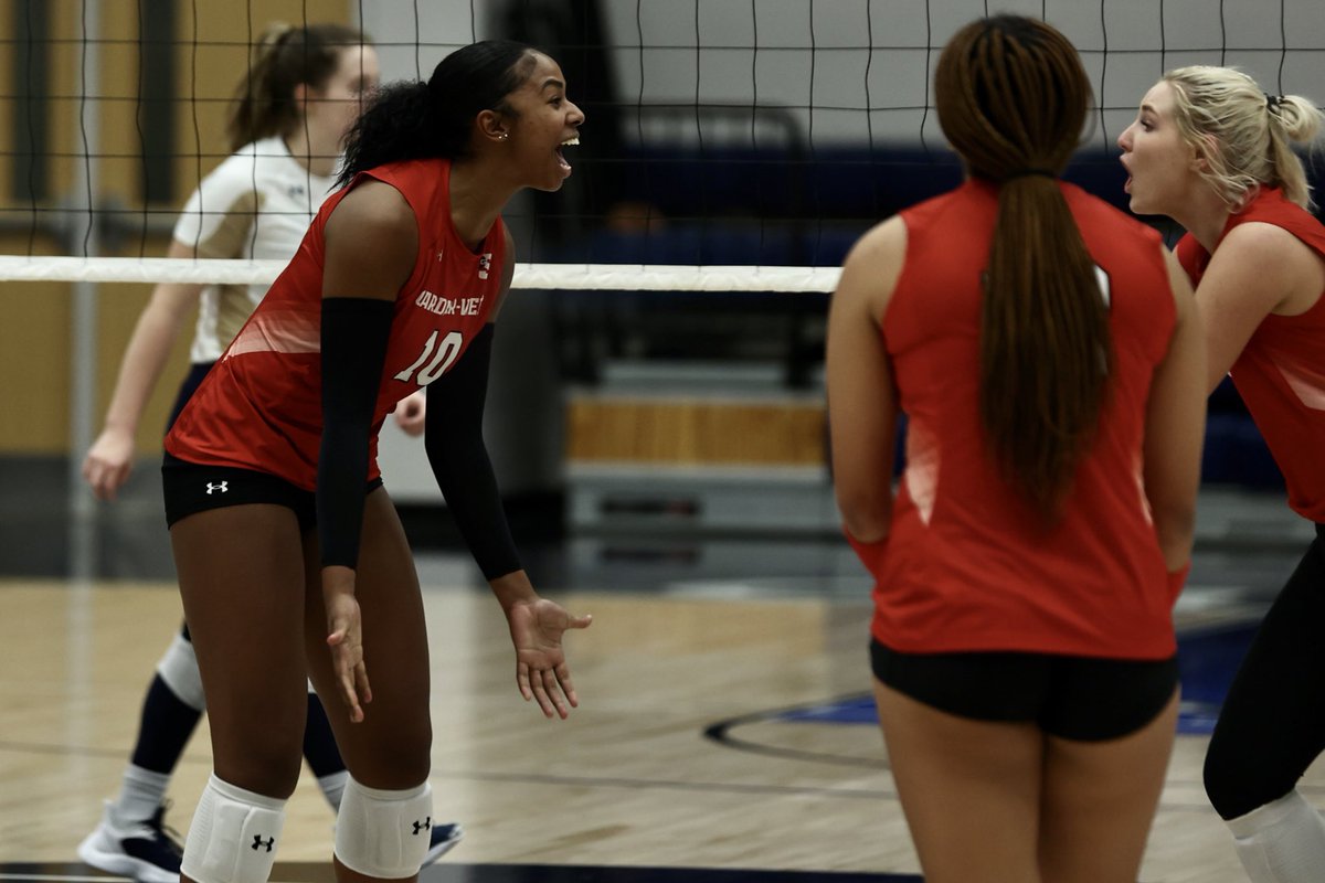 GWU_VB's tweet photo. The night before feeling🤩🌙

#SkoDawgs🐾❤️ #BornToRun https://t.co/6yLlRZ4tof