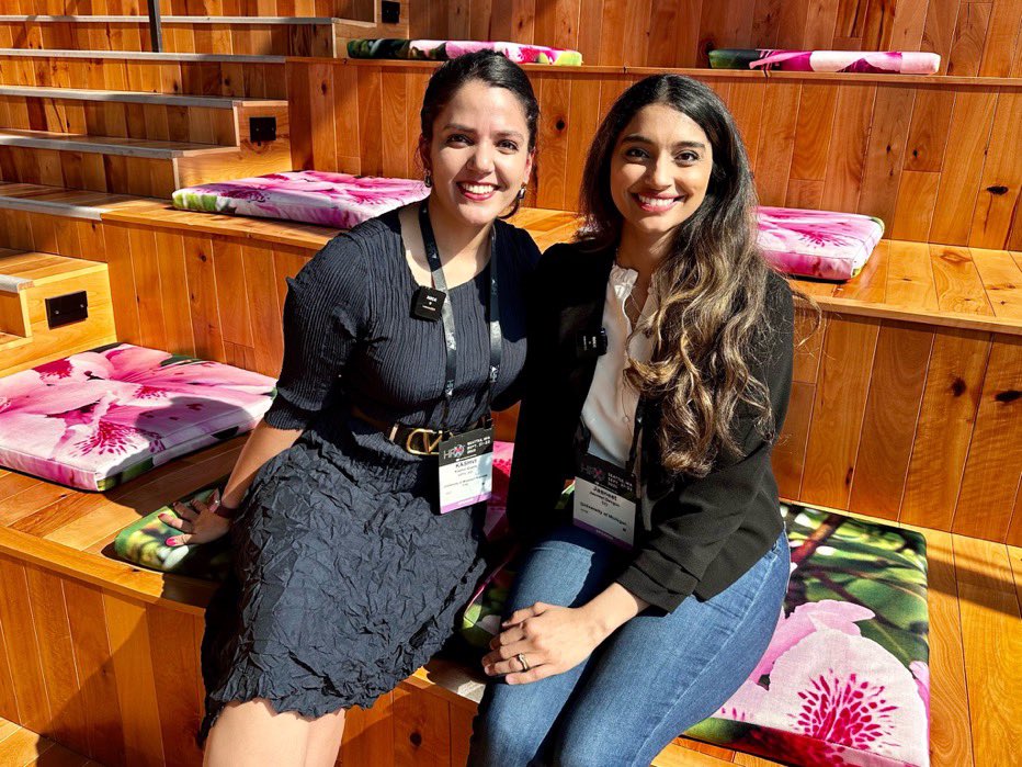 Heading out from #HRX2023 tonight, I’m going to miss the atmosphere of innovation w/brilliant leaders of the future of medicine.
Taking a red 👁️ back to Michigan for the <a href="/MichiganACC/">Michigan Chapter ACC</a> annual conference! 
Lots more to take in this weekend!
#cardiotwitter #EPeeps #AI #Digitalhealth