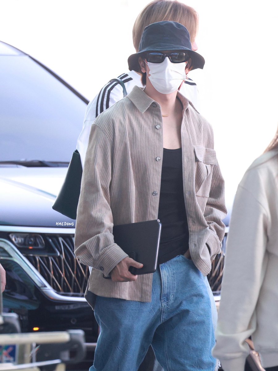 230922 자카르타 출국 🇮🇩
#동해 #donghae