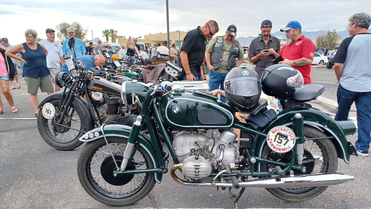 LaEricaTNHerald's tweet photo. Friday's visit from #MotorcycleCannonball transported Lake Havasu City residents into the past.

Antique motorcycles on display dated back to 1933 and earlier, with some models created during the 1910s and 1920s. https://t.co/EJiZaGzKIX