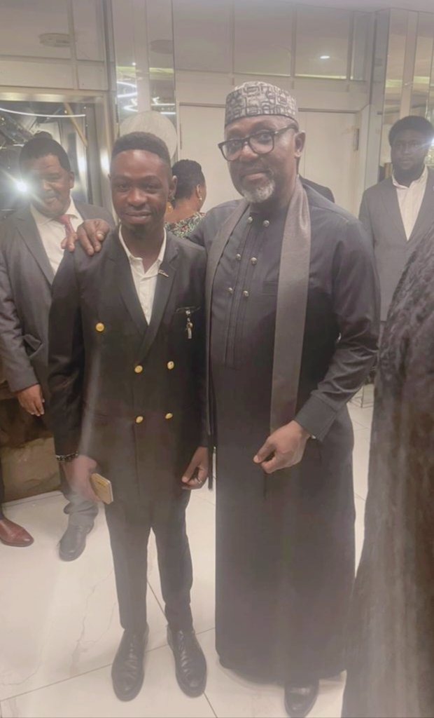 AjirVictor2's tweet photo. With Sen. Rochas Okorocha

@realRochas https://t.co/vUp7brpsL0