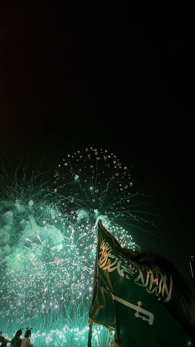 lamo22o's tweet photo. من عامنا الأول إلى الثالث وتسعين 
توقف لنا الأمجاد صبح وعشيه 🇸🇦🤍
#اليوم_الوطني_93_السعودي https://t.co/k8CSBx3BVK
