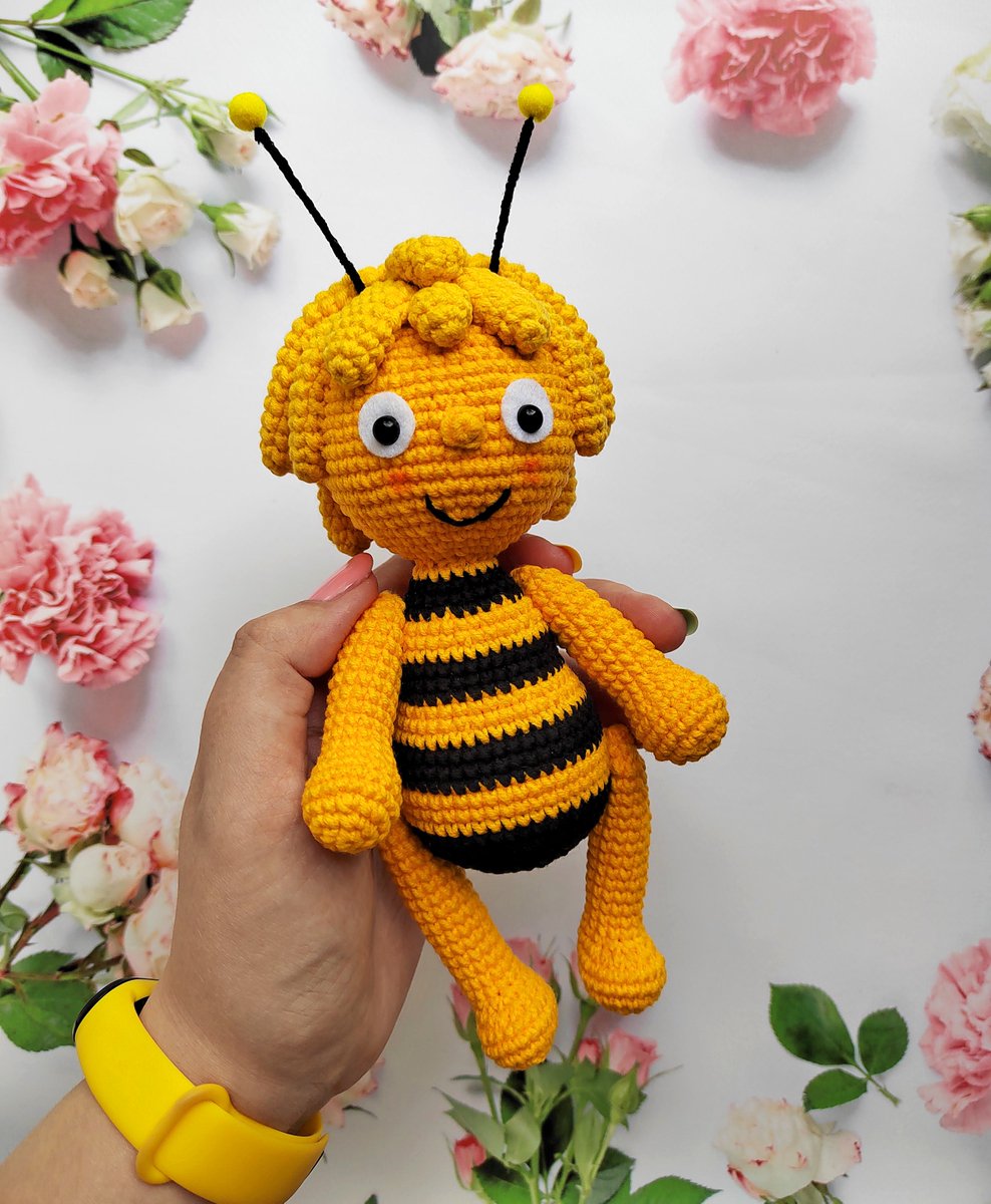 Maya the Bee
dailydoll.shop/shop/maya-the-…
#handmade #dailydollshop #crochettoy #crochetdoll #crochet #toys #Doll #Christmas #Amigurumi #amigurumidolls #amigurumitoy #knittingdolls #christmastoy #valentinesday #Thanksgiving #plushtoys #Halloween #beemaja