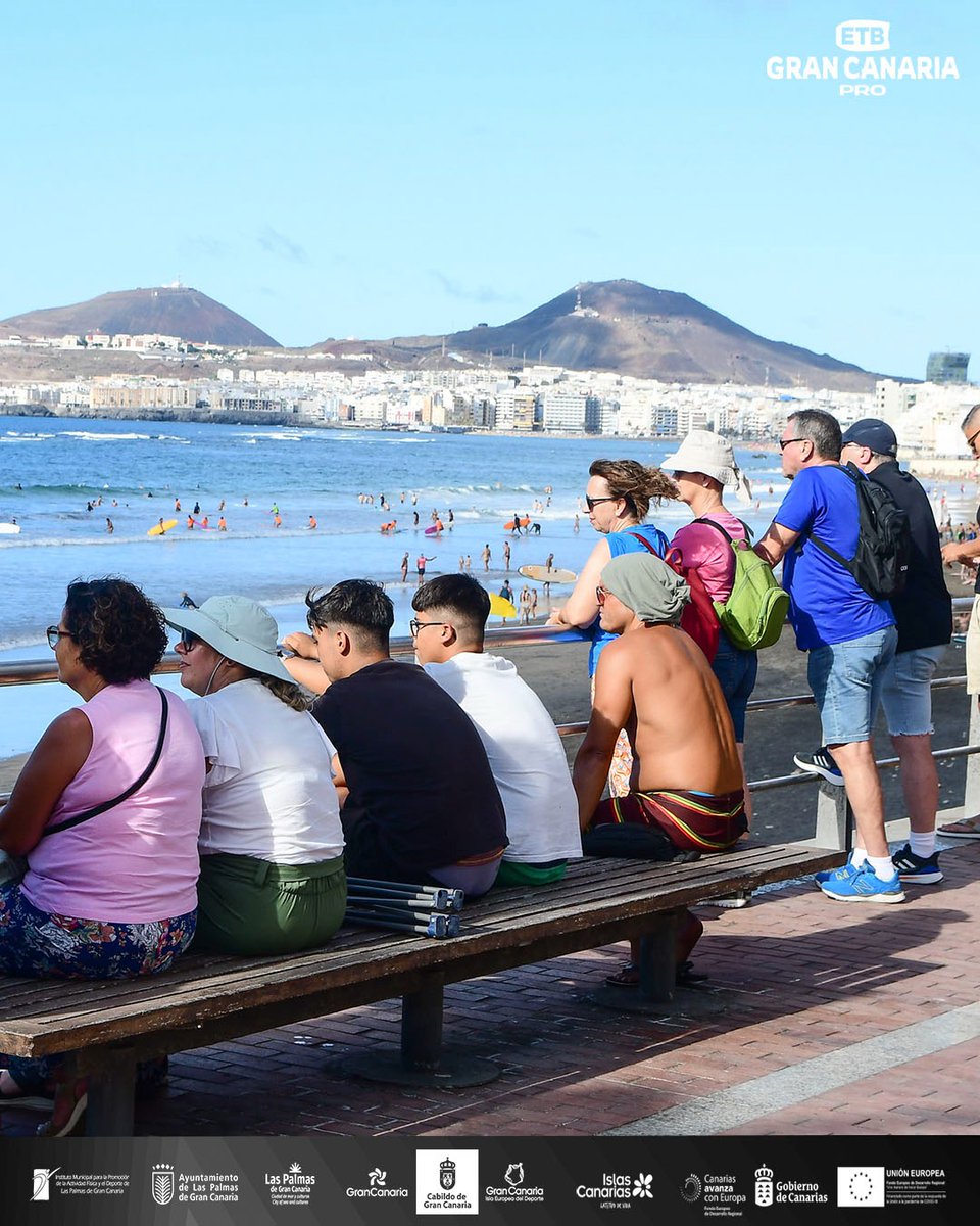 gcprobodyboard's tweet photo. Espectacular arranque de la primera jornada con un nivel y un ambiente extraordinario.  Hoy sábado 23 sept de 8.30h a 19.30h continuamos con el mejor bodyboard internacional en La Cícer. #bodyboard #playadelascanteras https://t.co/B4ndNNjfGN