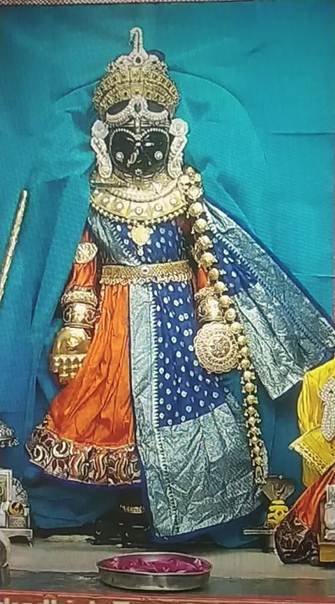 Jaishreekrishna 🙏 radhaji swaroop of Drawkadheesh Ji