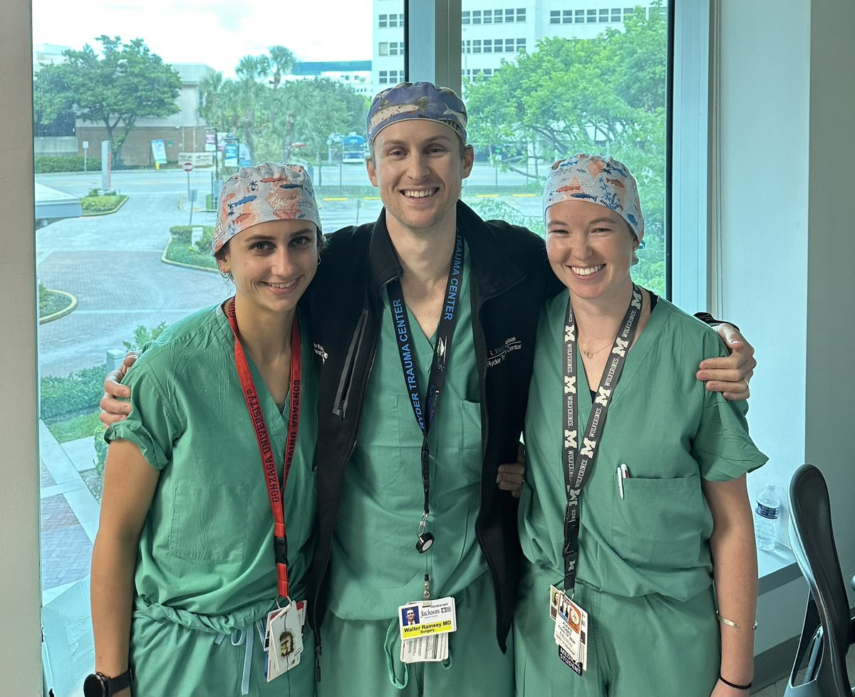A full circle moment- my first and last time in the OR as a med student was with the burn team. Thanks <a href="/WalterRamseyMD/">Walter Ramsey</a> and @Bencks22 for a great Burn Sub-I! #GenSurgMatch2024
