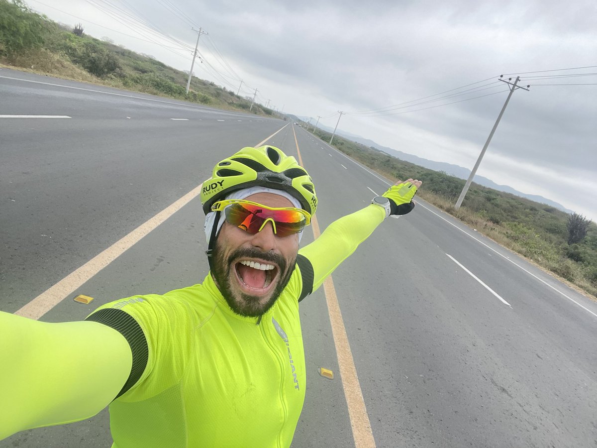 JuanJose_J4's tweet image. 182kms #Bike like old times… 
#SomosPython 🚴🏻‍♂️