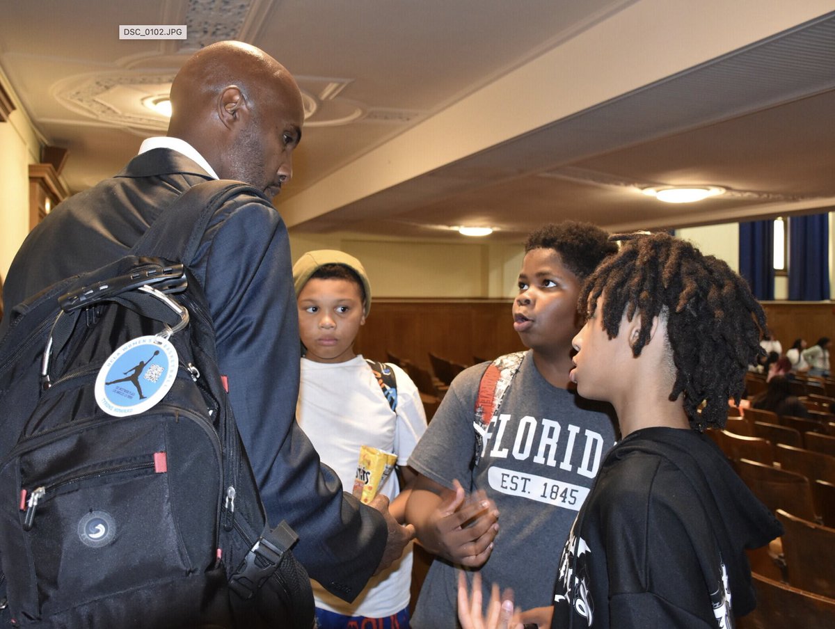 Listening to, and learning from young people is justice in action. I love doing it! We underestimate the wisdom, intellect and brutal honesty young people offer. Want to improve schools? Ask students! #equitynow #justicematters #studentvoice