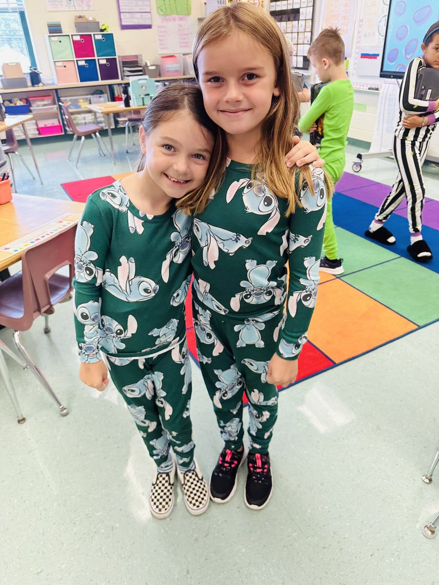 Ms. Markley tweet media