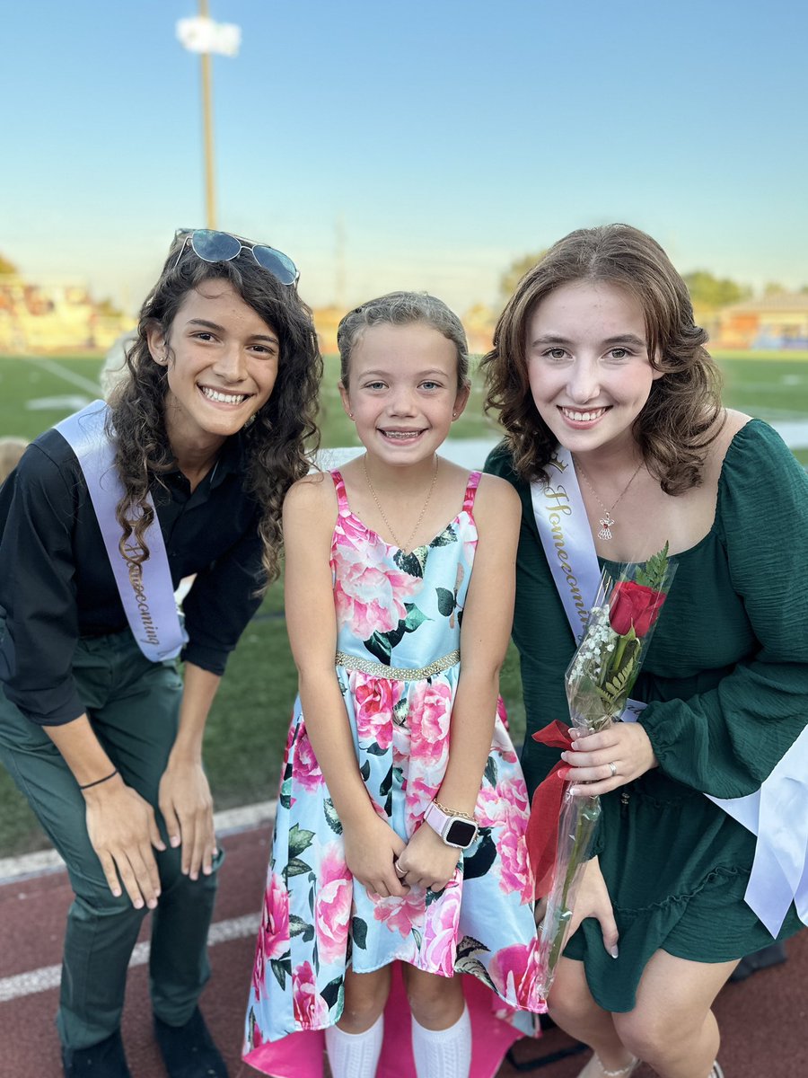 Mrs. Miracle (she/her) tweet media