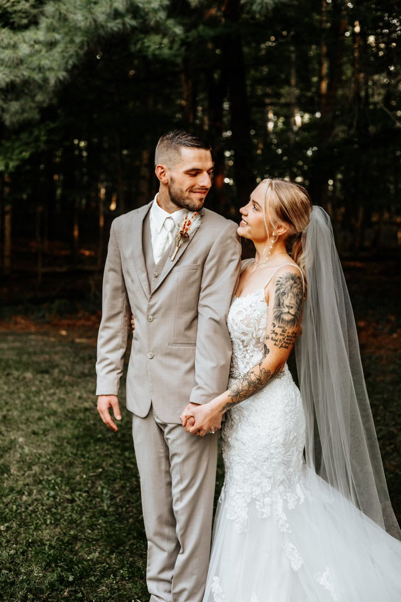 kylee_evans_'s tweet image. I married my best friend last Saturday 🤍 09.16.2023