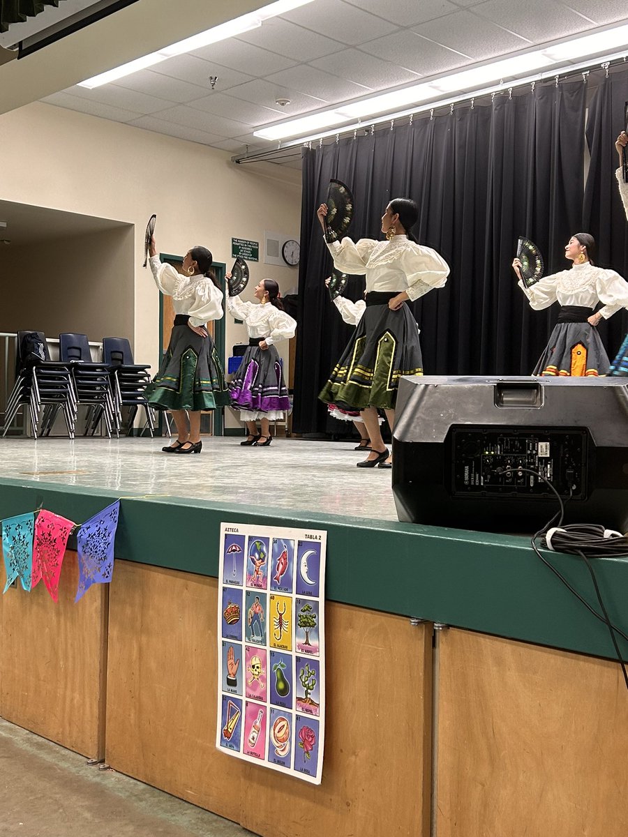 Sunnyside HS Folkorico performing at Yokomi Elementary