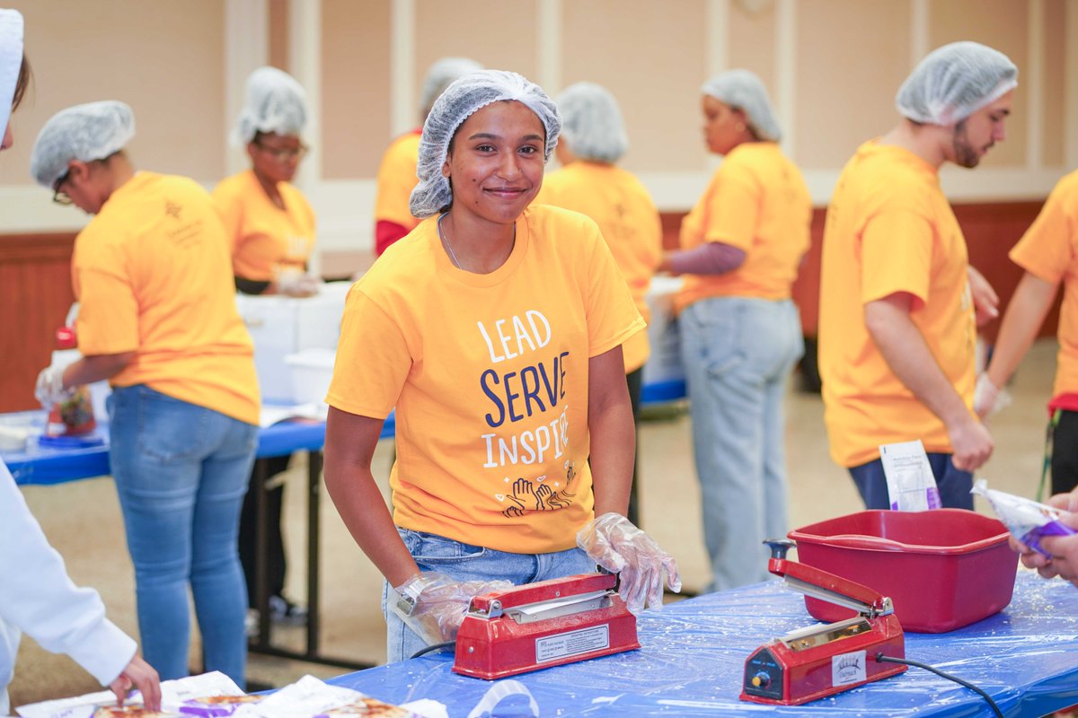 Students came together on Friday to package 10,000 nutritious meals of apple-raisin oatmeal and Spanish rice for local food pantries with the help of <a href="/Outreachprgm/">The Outreach Program</a>.  The Preaching in Action service project was the culmination of Founders Week.
