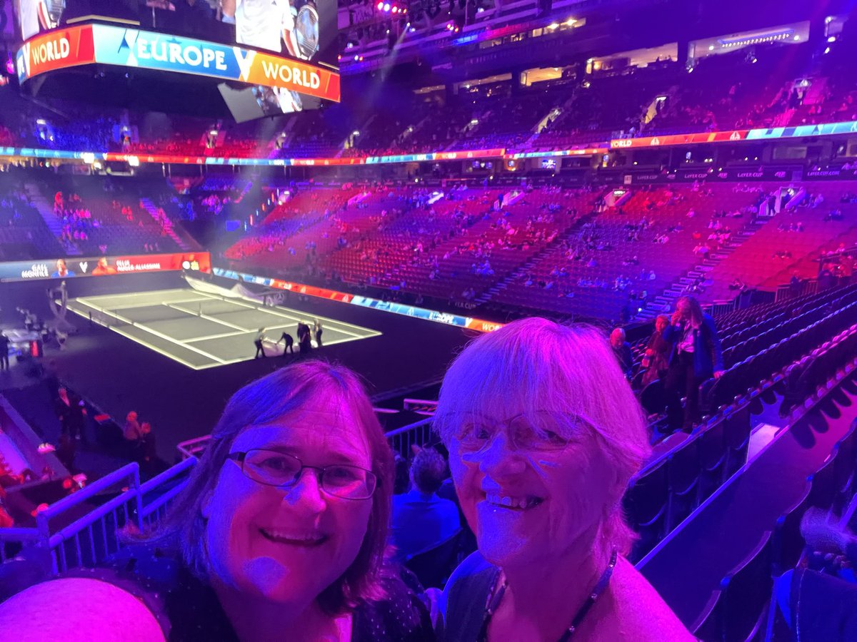 Emotional as <a href="/LaverCup/">Laver Cup</a> session 2 starts. So happy  I can be here with my 82 year old mom to watch her favourite sport live. #lovemom #LaverCup.