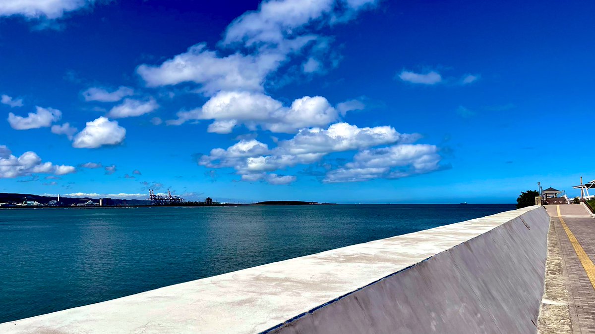 fullstackpanic's tweet image. Great view from the Fisherman’s Ward area after a Saturday morning bike ride.