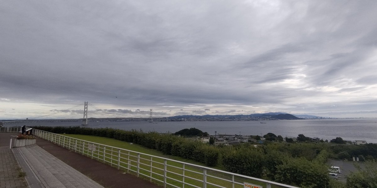 cornerout4312's tweet photo. なう
#明石海峡大橋 https://t.co/Bd9MP2sxXE